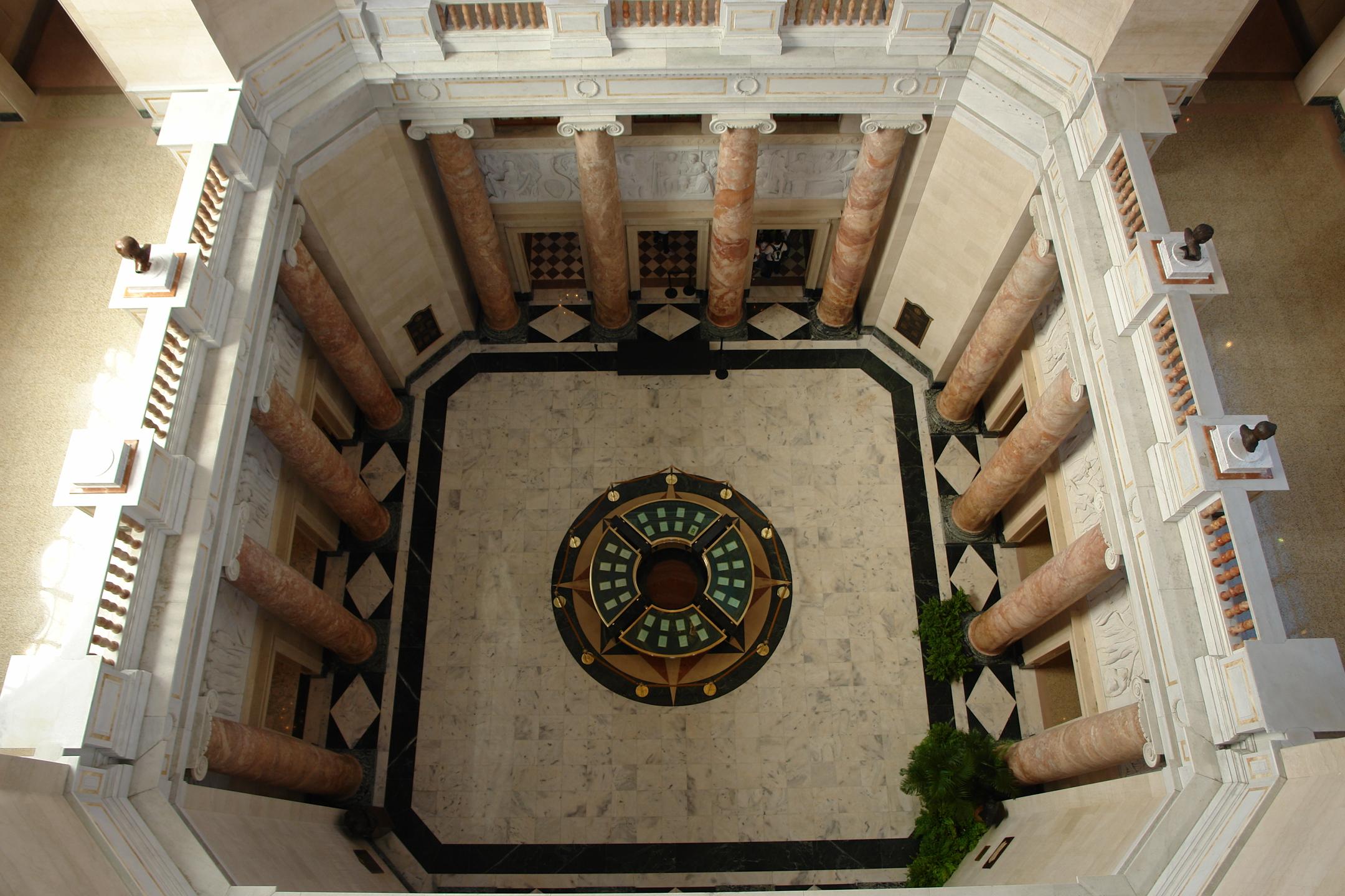 Capitolio de Puerto Rico - San Juan (Puerta de Tierra) - 2011 00051